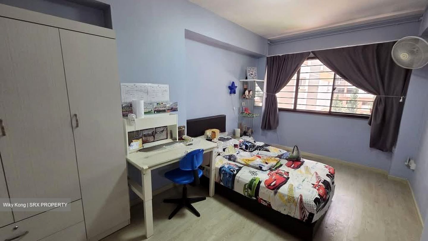 Blk 765 Jurong West Street 74 (Jurong West), HDB 5 Rooms #537759891